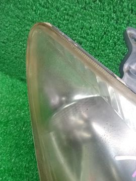 ФАРА НА TOYOTA IST NCP61