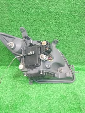 ФАРА НА TOYOTA IST NCP60