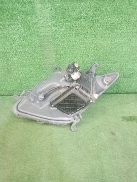 ФАРА НА TOYOTA IST NCP60