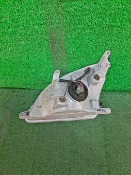 ФАРА НА TOYOTA NADIA SXN10