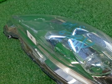 ФАРА НА NISSAN LEAF ZE0