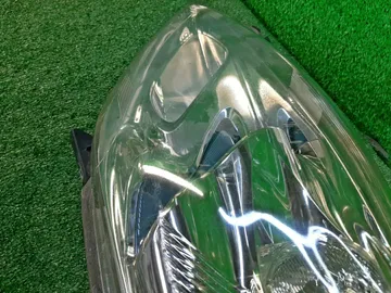 ФАРА НА NISSAN LEAF ZE0