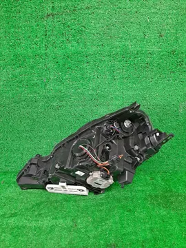 ФАРА НА NISSAN LEAF ZE0