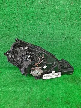 ФАРА НА NISSAN LEAF ZE0