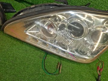 ФАРА НА TOYOTA HARRIER MCU30W