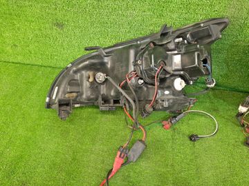 ФАРА НА TOYOTA HARRIER MCU30W