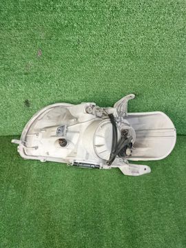 ФАРА НА TOYOTA PORTE NNP11