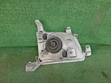 ФАРА НА TOYOTA TOWN ACE NOAH SR50G