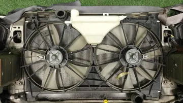 НОУСКАТ НА LEXUS IS250 GSE20 4GR-FSE
