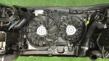 НОУСКАТ НА AUDI A4 8EC BWE