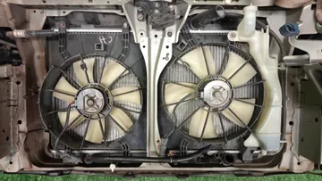 НОУСКАТ НА HONDA STREAM RN1 D17A