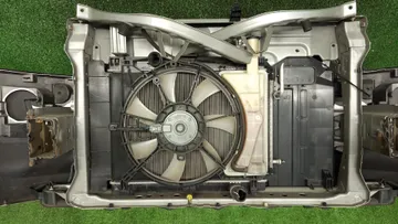 НОУСКАТ НА TOYOTA PROBOX NCP160V 1NZ-FE