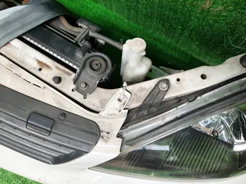 НОУСКАТ НА MITSUBISHI LANCER CS2W 4G15