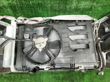 НОУСКАТ НА MITSUBISHI LANCER CEDIA CS2W 4G15