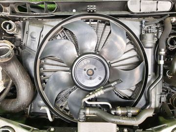 НОУСКАТ НА MERCEDES-BENZ C200 S204 271860