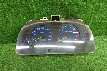 СПИДОМЕТР НА SUBARU FORESTER SF5 EJ20G