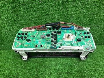 ЩИТОК ПРИБОРОВ НА TOYOTA SPRINTER AE114