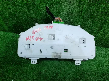 ЩИТОК ПРИБОРОВ НА SUBARU IMPREZA WRX GDA EJ20T