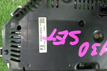 ЩИТОК ПРИБОРОВ НА TOYOTA VITZ KSP130 1KR-FE