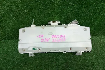 СПИДОМЕТР НА TOYOTA COROLLA ZZE122 1ZZ-FE