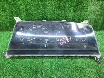 ЩИТОК ПРИБОРОВ НА TOYOTA CRESTA GX81 1G-FE