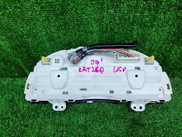 ЩИТОК ПРИБОРОВ НА TOYOTA ALLION ZRT260