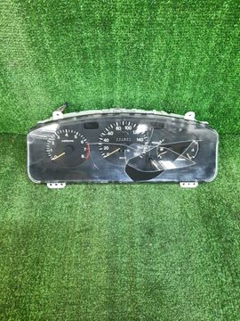 ЩИТОК ПРИБОРОВ НА TOYOTA CARINA ST190 4S-FE