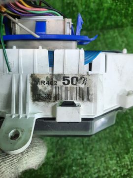 ЩИТОК ПРИБОРОВ НА MITSUBISHI PAJERO V65W 6G74