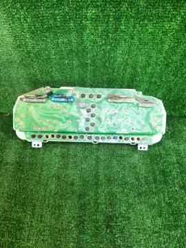 ЩИТОК ПРИБОРОВ НА TOYOTA CHASER GX100 1G-FE