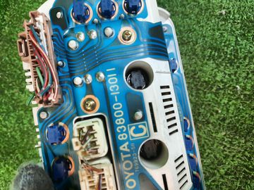 ЩИТОК ПРИБОРОВ НА TOYOTA COROLLA SPACIO AE111N 4A-FE