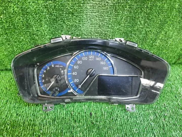 ЩИТОК ПРИБОРОВ НА TOYOTA COROLLA FIELDER NKE165G 1NZ-FXE