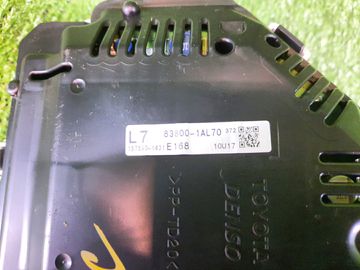 ЩИТОК ПРИБОРОВ НА TOYOTA COROLLA FIELDER NKE165G 1NZ-FXE