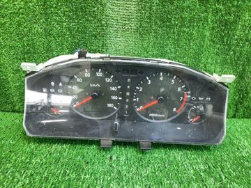 ЩИТОК ПРИБОРОВ НА NISSAN BLUEBIRD QU14 QG18DE