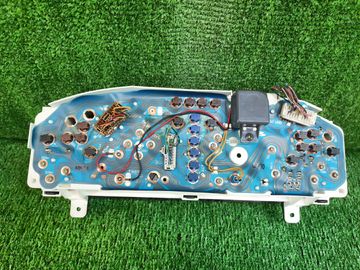 ЩИТОК ПРИБОРОВ НА NISSAN BLUEBIRD QU14 QG18DE