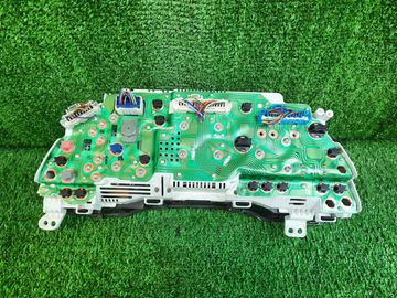 ЩИТОК ПРИБОРОВ НА TOYOTA CELICA ST202 3S-FE