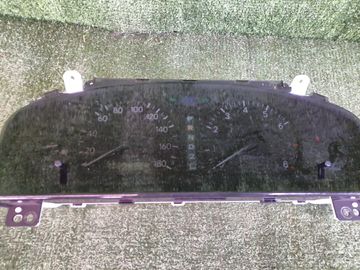 ЩИТОК ПРИБОРОВ НА TOYOTA MARK II GX100 1G-FE