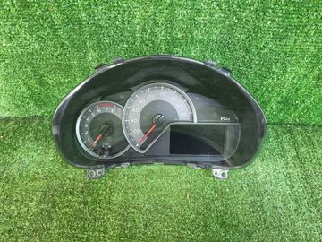 ЩИТОК ПРИБОРОВ НА TOYOTA VITZ KSP130 1KR-FE