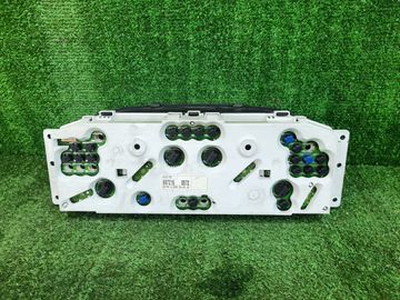 ЩИТОК ПРИБОРОВ НА ISUZU WIZARD UES73FW 4JX1-TE