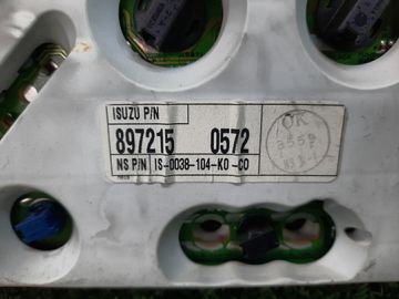 ЩИТОК ПРИБОРОВ НА ISUZU WIZARD UES73FW 4JX1-TE