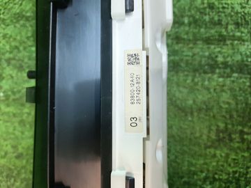 ЩИТОК ПРИБОРОВ НА TOYOTA COROLLA FIELDER ZZE122G 1ZZ-FE