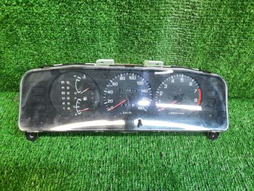 ЩИТОК ПРИБОРОВ НА NISSAN AVENIR W10 SR18DE