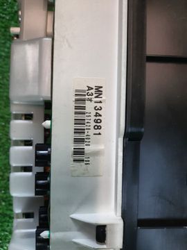 ЩИТОК ПРИБОРОВ НА MITSUBISHI GALANT EA7A 4G94