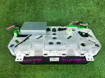 ЩИТОК ПРИБОРОВ НА SUBARU LEGACY BH5 EJ20E