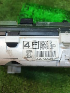 ЩИТОК ПРИБОРОВ НА HONDA HR-V GH3 D16A