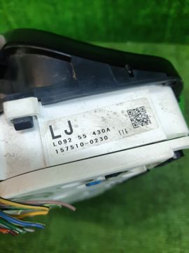 ЩИТОК ПРИБОРОВ НА MAZDA MPV LW5W