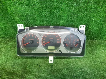 ЩИТОК ПРИБОРОВ НА MITSUBISHI LANCER CEDIA CS5W 4G93T