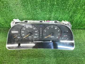 ЩИТОК ПРИБОРОВ НА TOYOTA MARK II JZX93 1JZ-GE