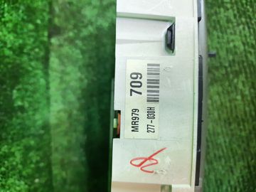 ЩИТОК ПРИБОРОВ НА MITSUBISHI LANCER CS2A 4G15