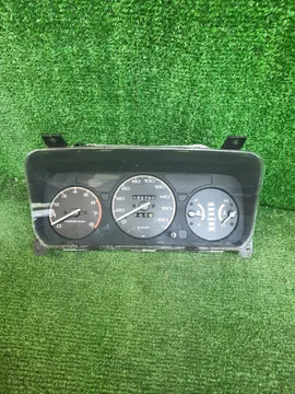 ЩИТОК ПРИБОРОВ НА HONDA STEPWGN RF1 B20B