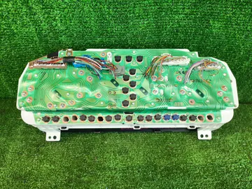 ЩИТОК ПРИБОРОВ НА TOYOTA CRESTA JZX100 1JZ-GE